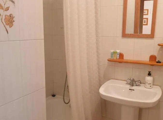 Apartamento Del Mar 2-bedroom With Swimming Pool *