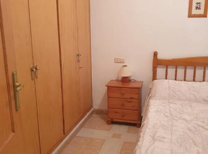 Del Mar 2-bedroom With Swimming Pool