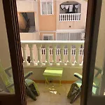 Del Mar 2-bedroom With Swimming Pool *