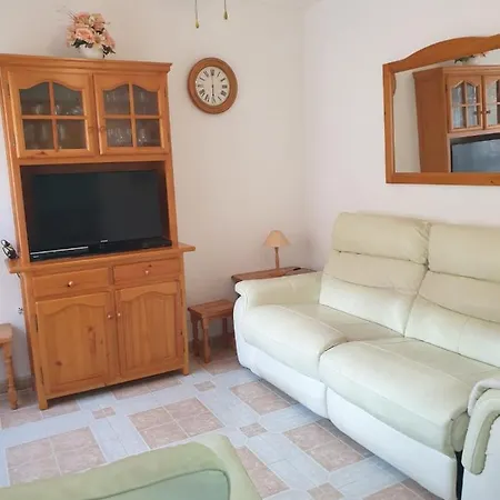 Del Mar 2-bedroom With Swimming Pool شقة