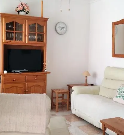 Apartment Del Mar 2-bedroom With Swimming Pool Torrevieja